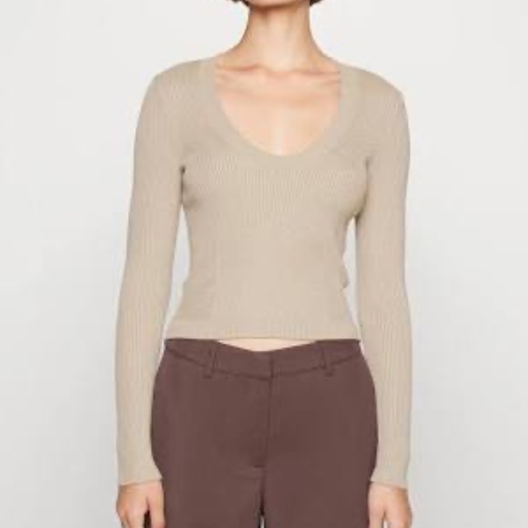 light brown Abercrombie long sleeve slim scoop neck sweater XS - Picture 1 of 4